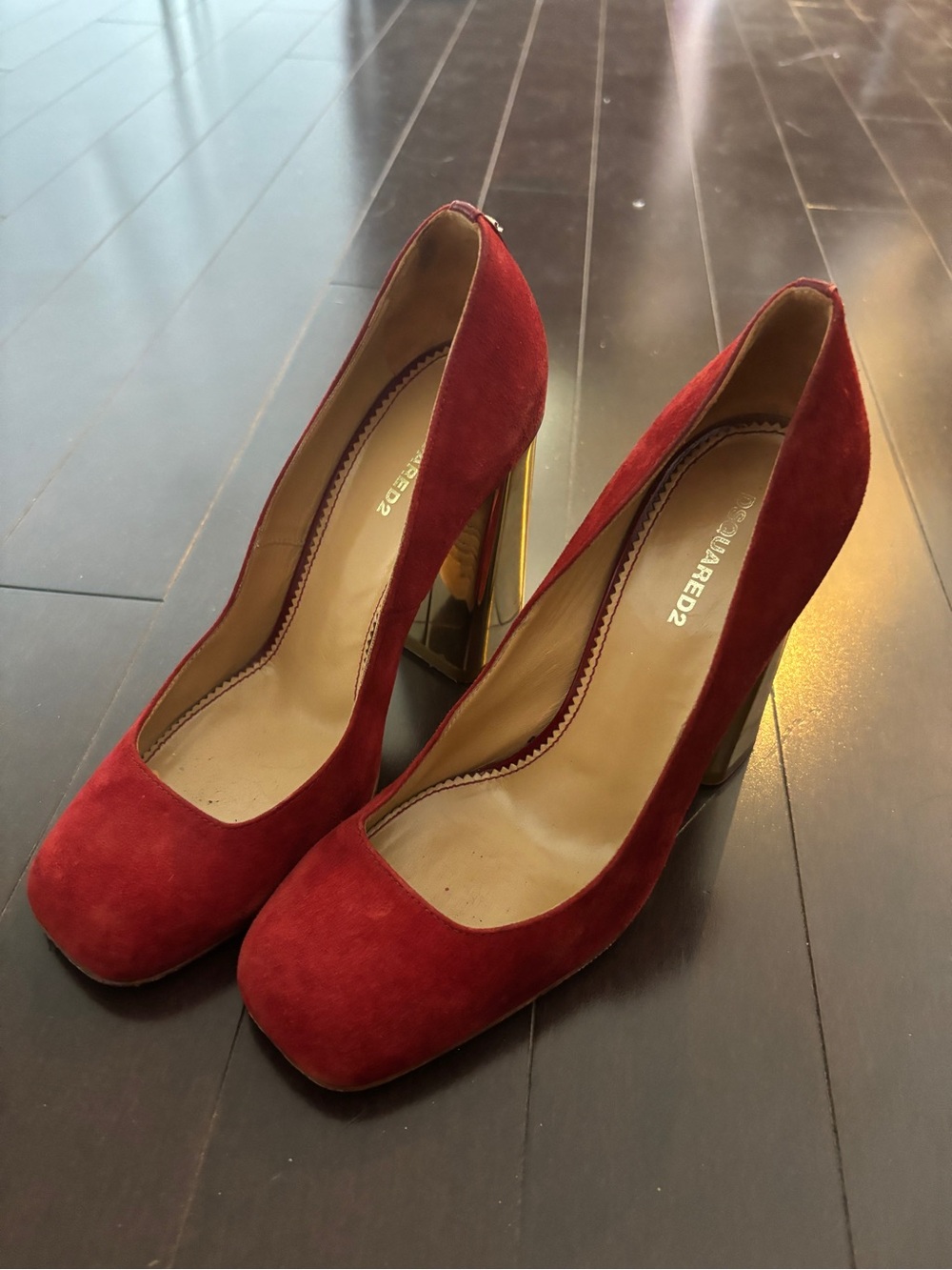 DSQUARED2 Red Suede Pumps with Gold Block Heel